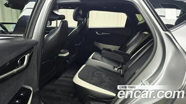 Kia EV6 — Фото автомобиля 18