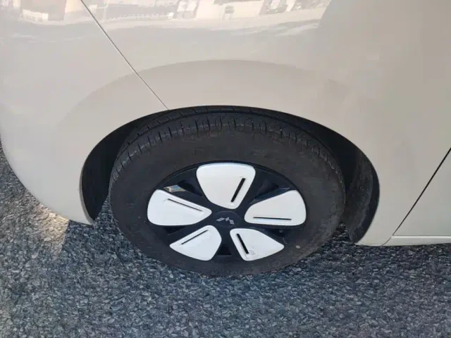 Wuling Hongguang Mini EV — Фото автомобиля 22