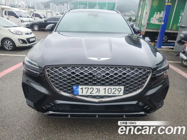 Genesis GV70 2.5T Бензин AWD — Фото автомобиля 2