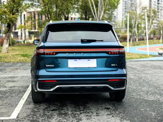 Geely Xingyue L — Фото автомобиля 17