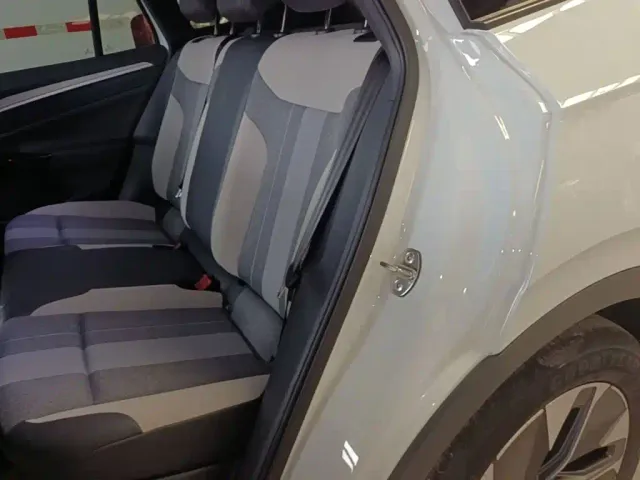 Volkswagen ID.4 Crozz — Фото автомобиля 12