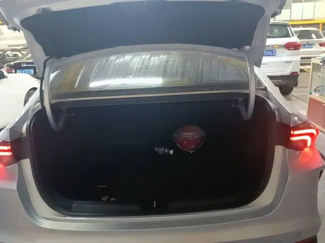 GAC Trumpchi Emkoo — Фото автомобиля 18