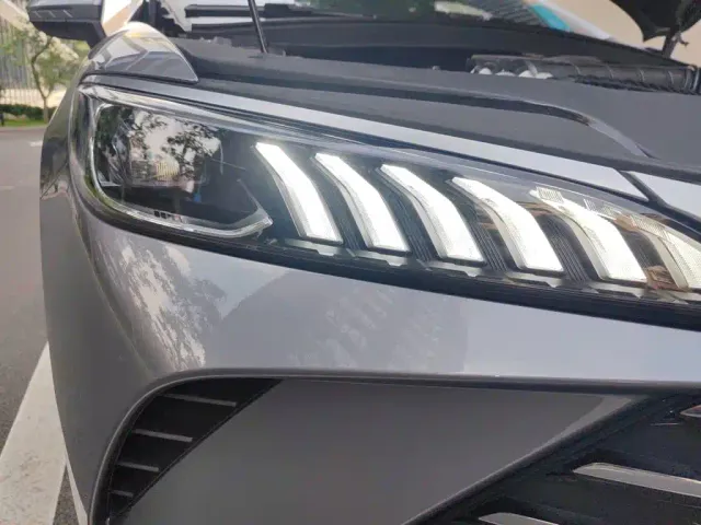 BYD Qin PLUS — Фото автомобиля 7