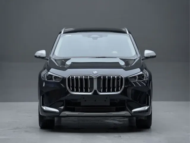 BMW X1 — Фото автомобиля 4