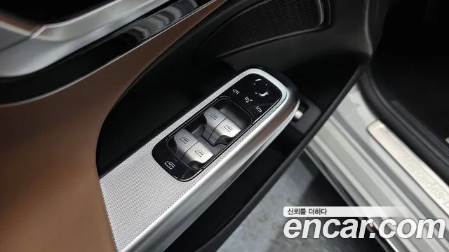 Mercedes-Benz E-Class W214 — Фото автомобиля 28
