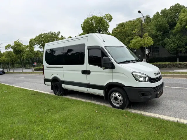 Iveco Daily — Фото автомобиля 5