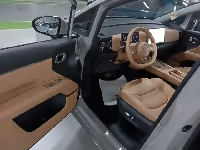 Wuling Starlight 730 — Фото автомобиля 15