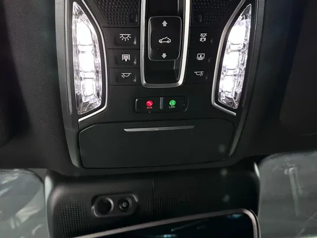 GAC Trumpchi GS8 — Фото автомобиля 18