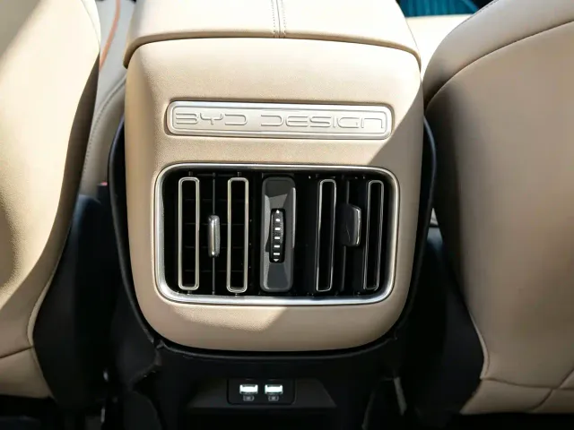 BYD Song Pro — Фото автомобиля 12