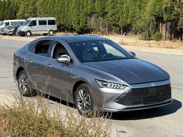 BYD Qin PLUS — Фото автомобиля 7