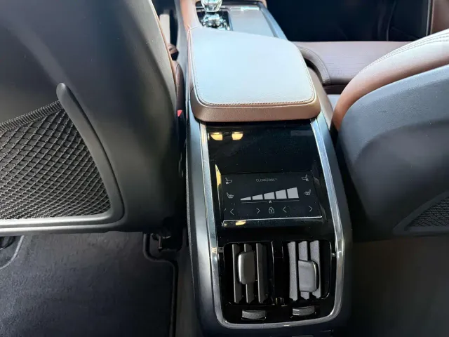 Volvo S90 — Фото автомобиля 15