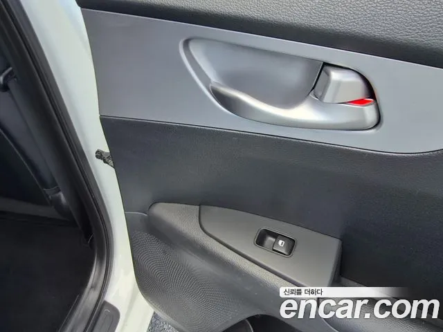 Kia K3 Generation 2 — Фото автомобиля 18