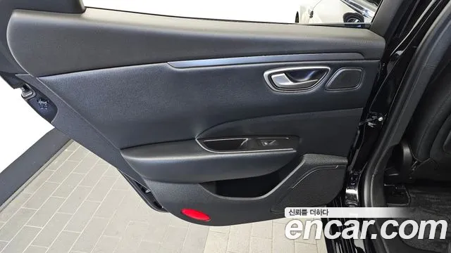 Renault Korea SM6 SM6 (New) — Фото автомобиля 14