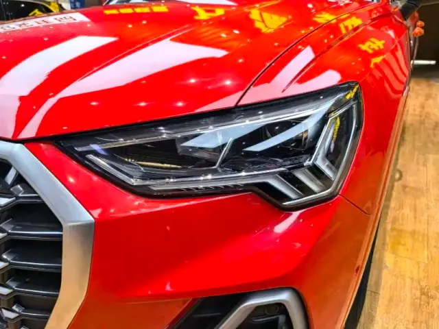 Audi Q3 — Фото автомобиля 16