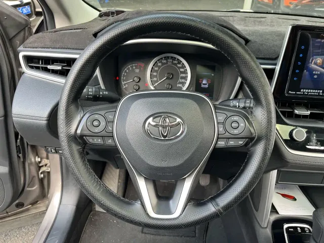 Toyota Frontlander — Фото автомобиля 13