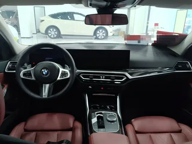 BMW 3 Series — Фото автомобиля 9