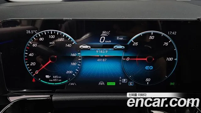 Mercedes-Benz EQA — Фото автомобиля 8