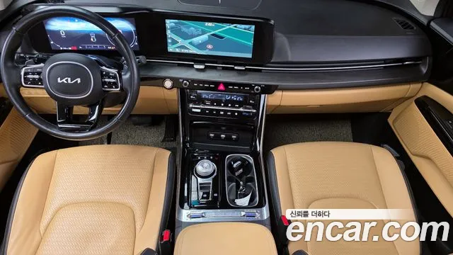 Kia Canival — Фото автомобиля 7