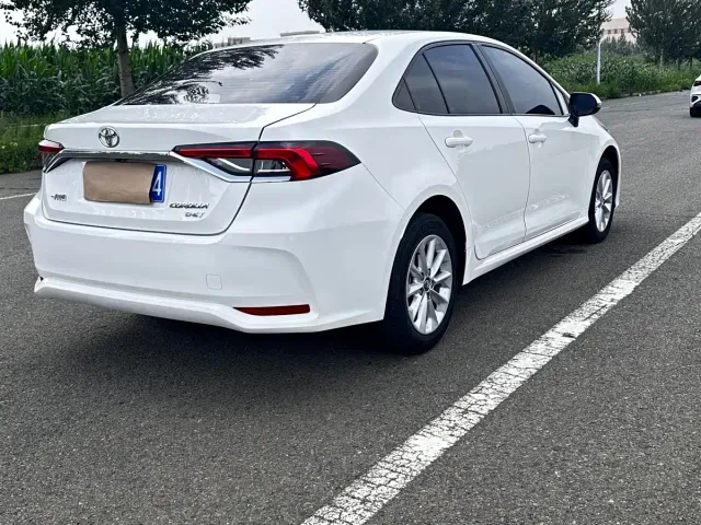 Toyota Corolla — Фото автомобиля 6