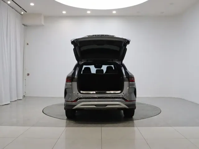BYD Song PLUS — Фото автомобиля 9