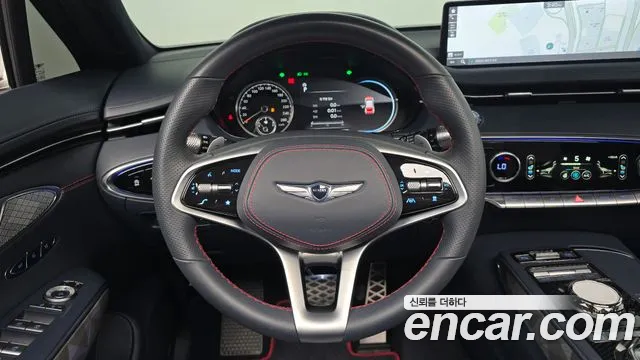 Genesis GV70 2.5T Бензин 2WD — Фото автомобиля 12