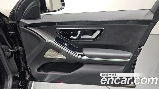 Mercedes-Benz S-Class W223 — Фото автомобиля 13