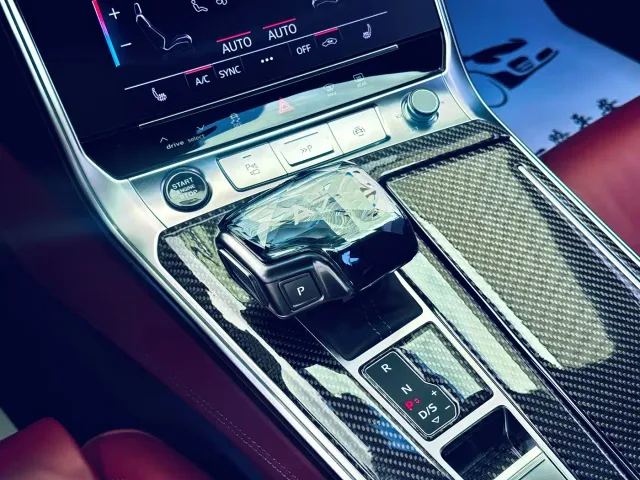 Audi Audi A7L 2024 45 TFSI quattro S-line Black Warrior Edition — Фото автомобиля 9
