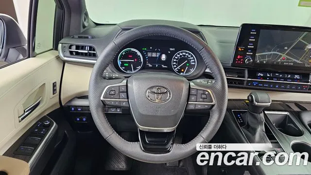 Toyota Sienna 4th Gen — Фото автомобиля 19