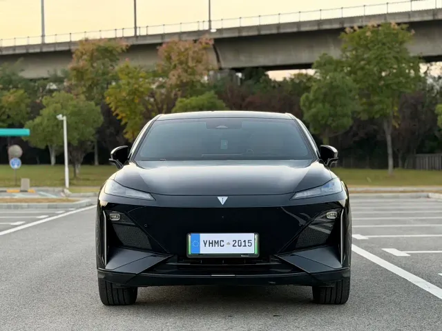 Deepal S07 — Фото автомобиля 2