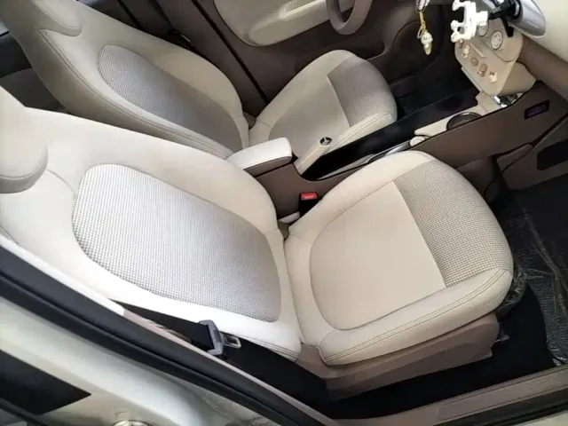 Wuling Hongguang Mini EV — Фото автомобиля 24