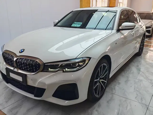 BMW 3 Series — Фото автомобиля 2