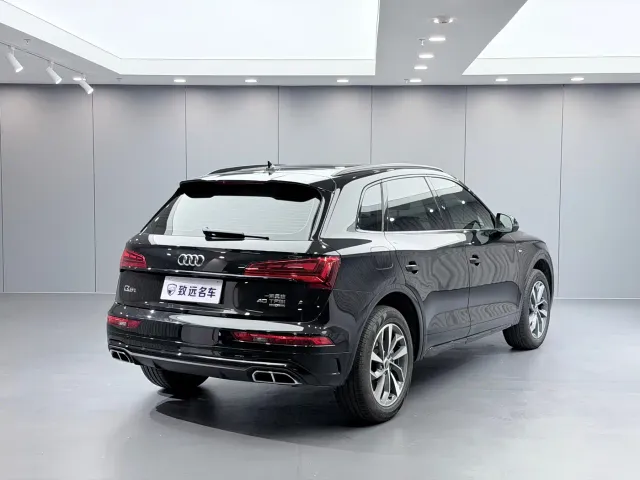 Audi Q5L — Фото автомобиля 6