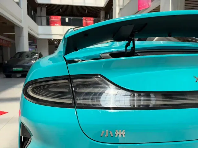 Xiaomi SU7 — Фото автомобиля 23