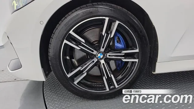 BMW 3-Series 3 серия (G20) 320i M Sport — Фото автомобиля 4