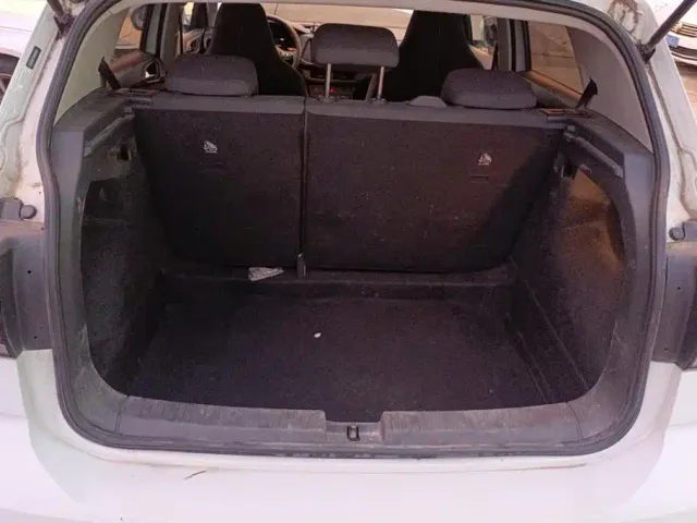 Volkswagen T-Cross — Фото автомобиля 4