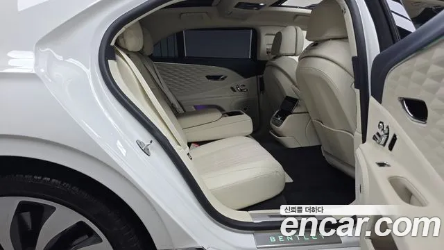 Bentley Flying Spur 3rd Gen — Фото автомобиля 17