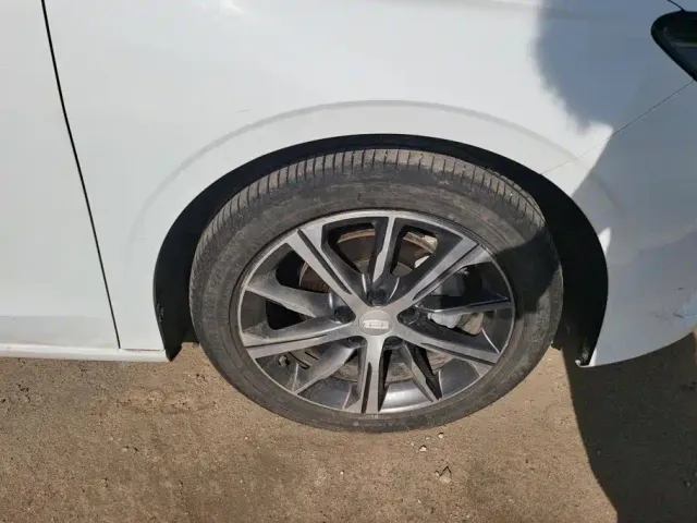 Geely Emgrand — Фото автомобиля 6