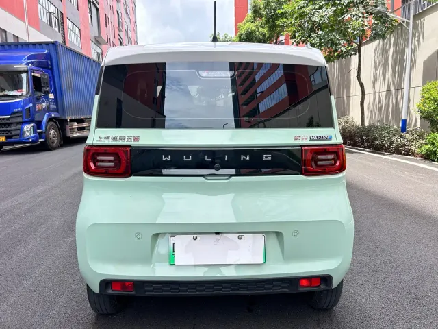 Wuling Hongguang Mini EV — Фото автомобиля 9