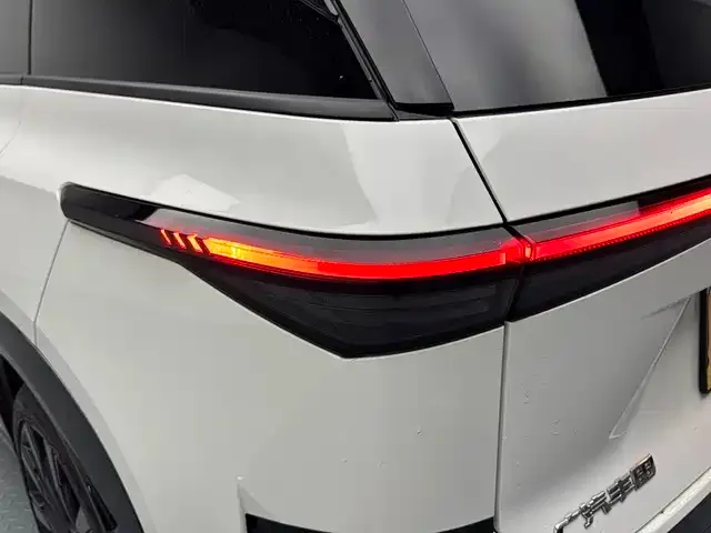 Toyota BoZhi 3X — Фото автомобиля 19