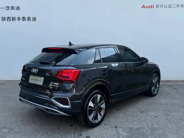 Audi Q2L — Фото автомобиля 2
