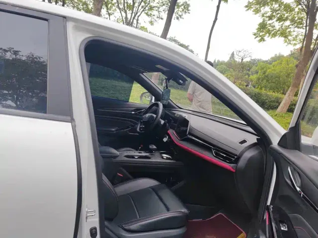 Changan X5 Plus — Фото автомобиля 19