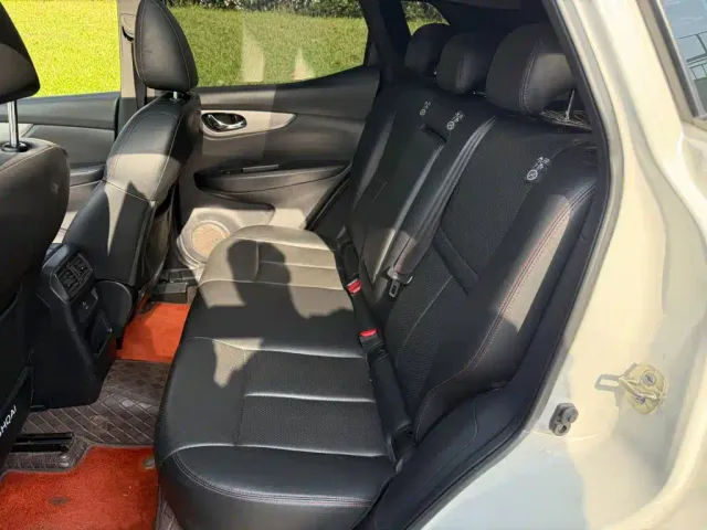 Nissan Qashqai — Фото автомобиля 12