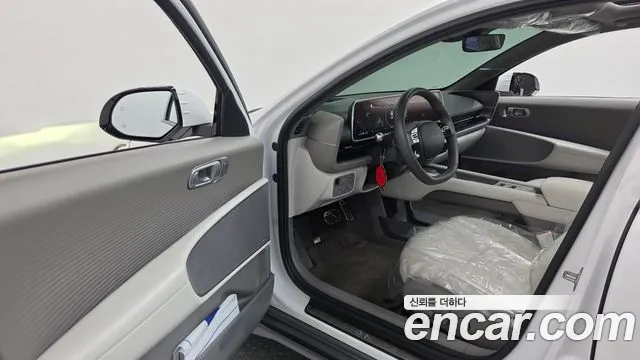 Hyundai Ioniq 6 — Фото автомобиля 15