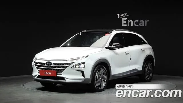 Фотография автомобиля — Hyundai Nexo