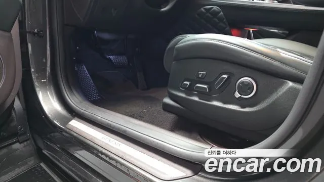 Genesis GV80 2.5T Бензин AWD — Фото автомобиля 28