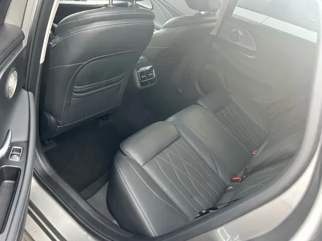 Chery Arrizo 8 — Фото автомобиля 9