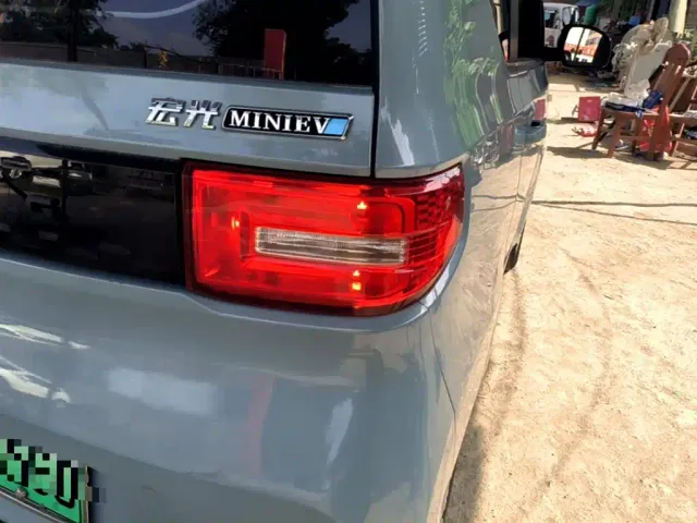 Wuling Hongguang Mini EV — Фото автомобиля 7