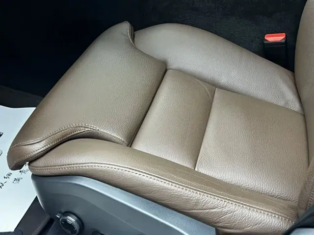 Volvo S60 — Фото автомобиля 9