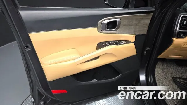 Kia Sorento Sorento 4-е поколение Дизель 2.2 4WD — Фото автомобиля 21