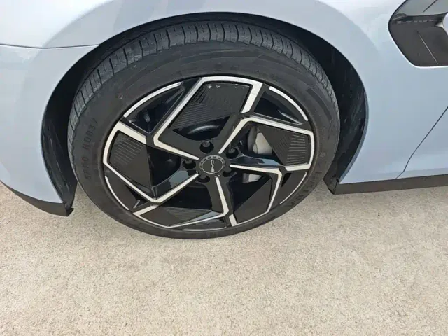 BYD Seal — Фото автомобиля 22